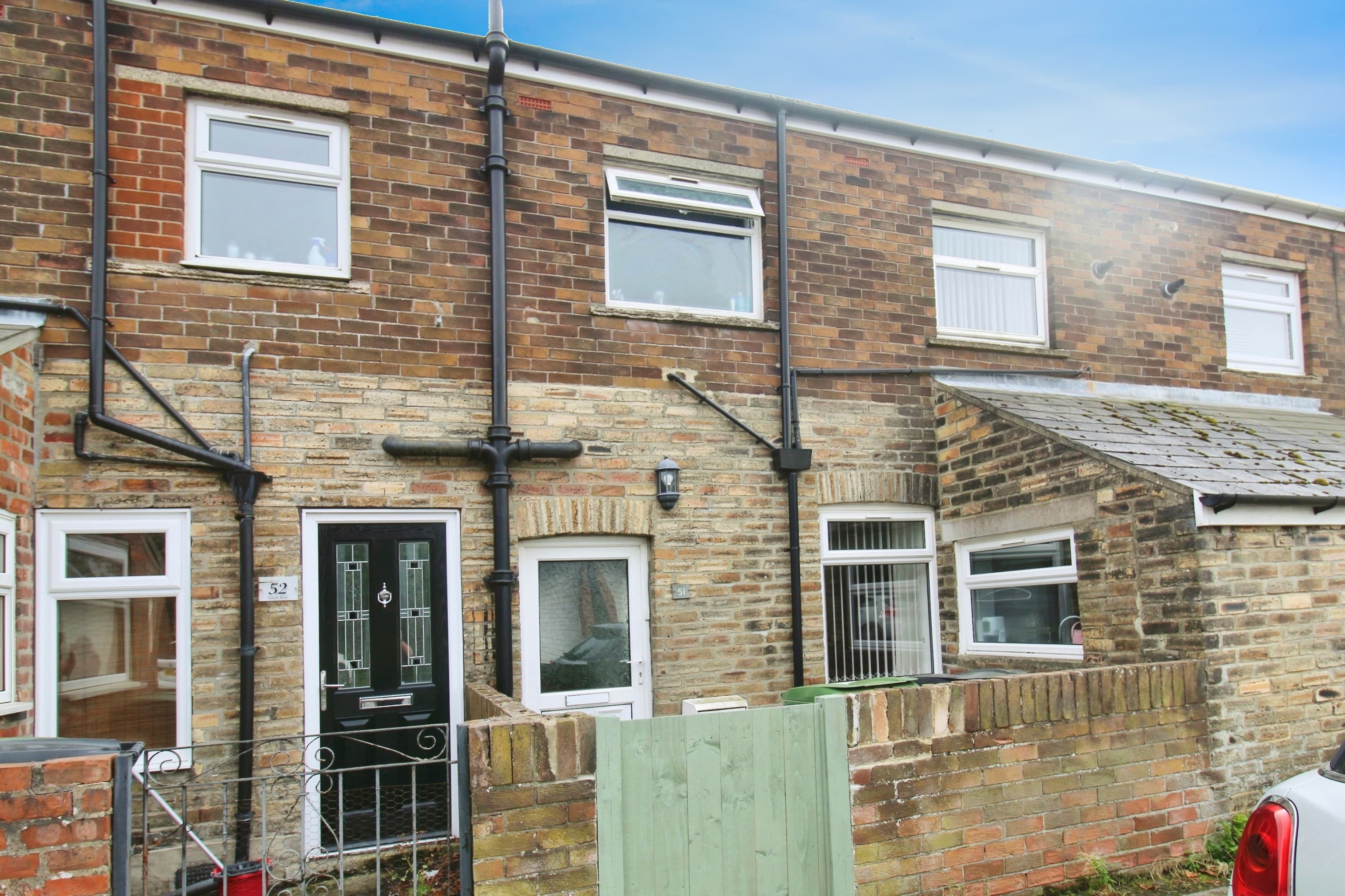 Ninth Row, Ashington, NE63