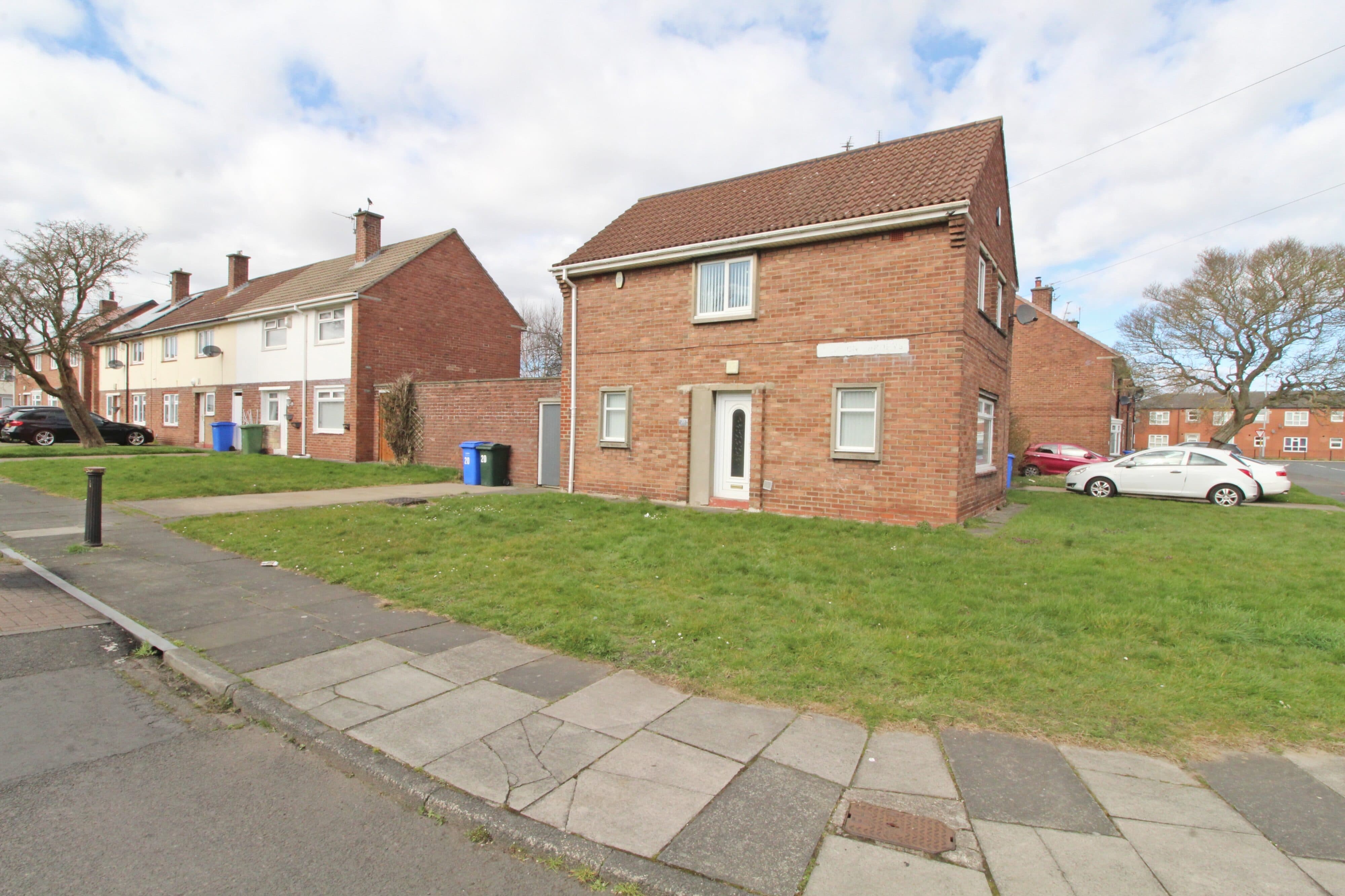 Cragton Gardens, Blyth, NE24