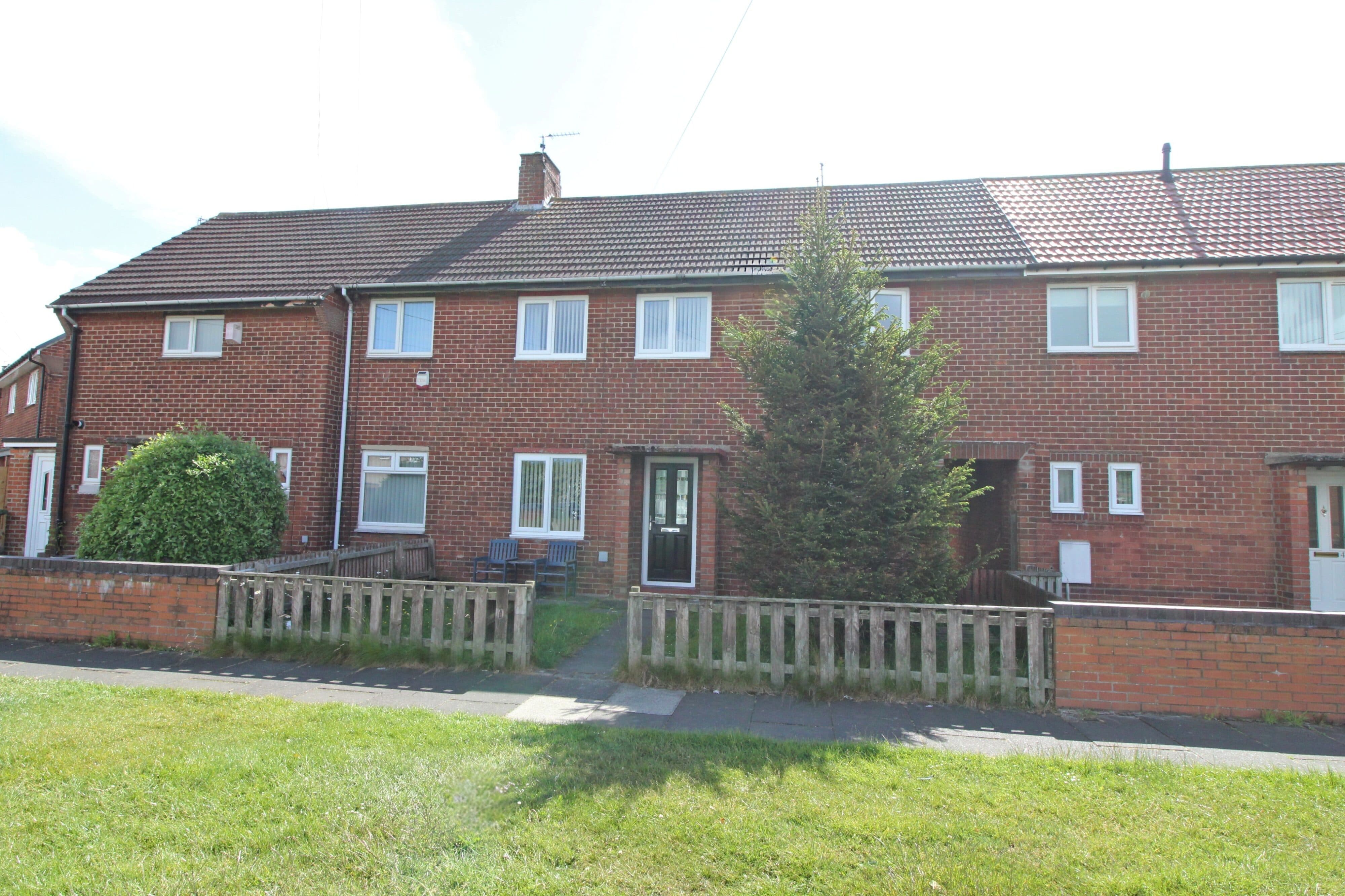 Eskdale Avenue, Blyth, NE24