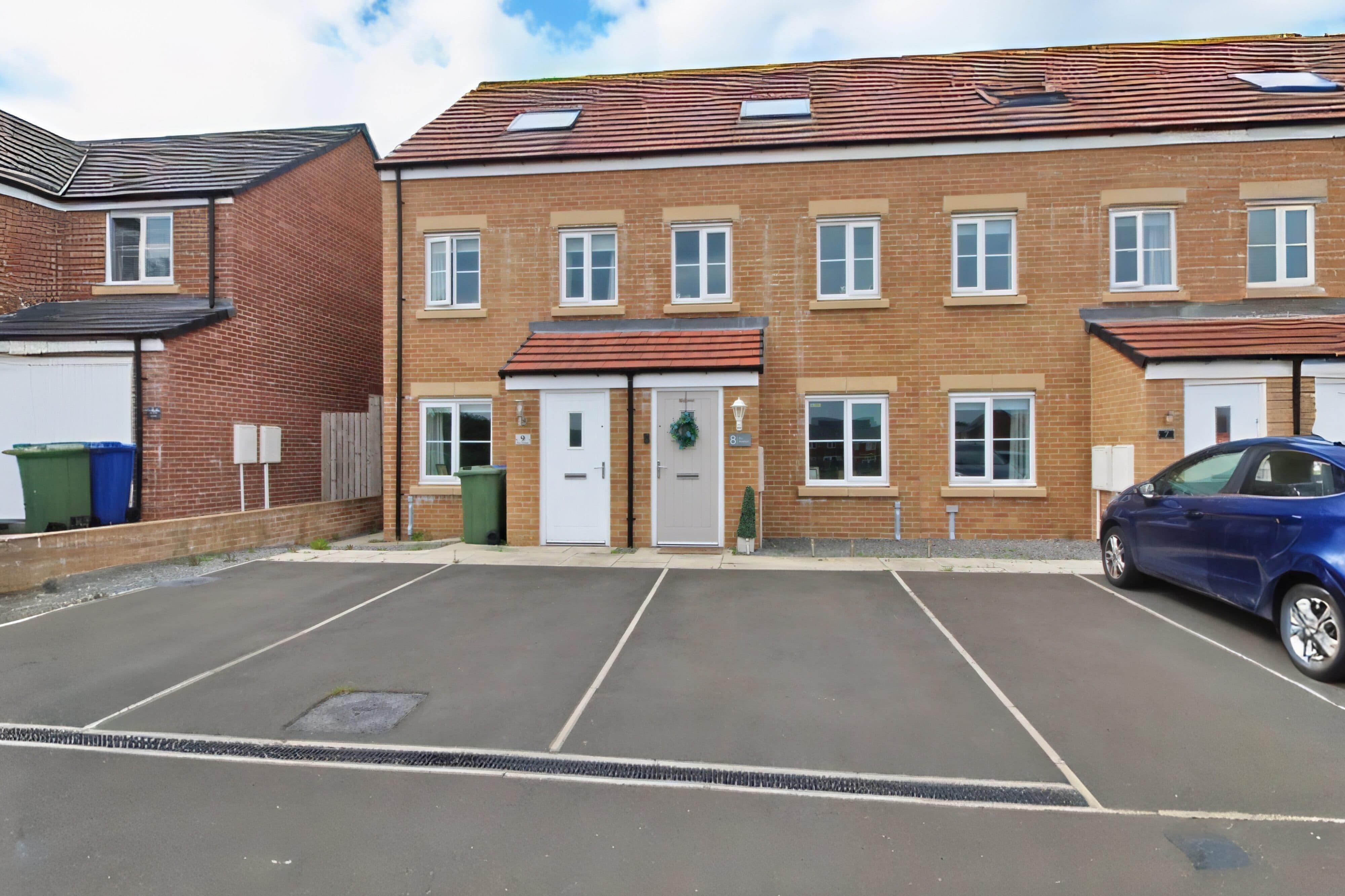 Ros Avenue, Blyth, NE24