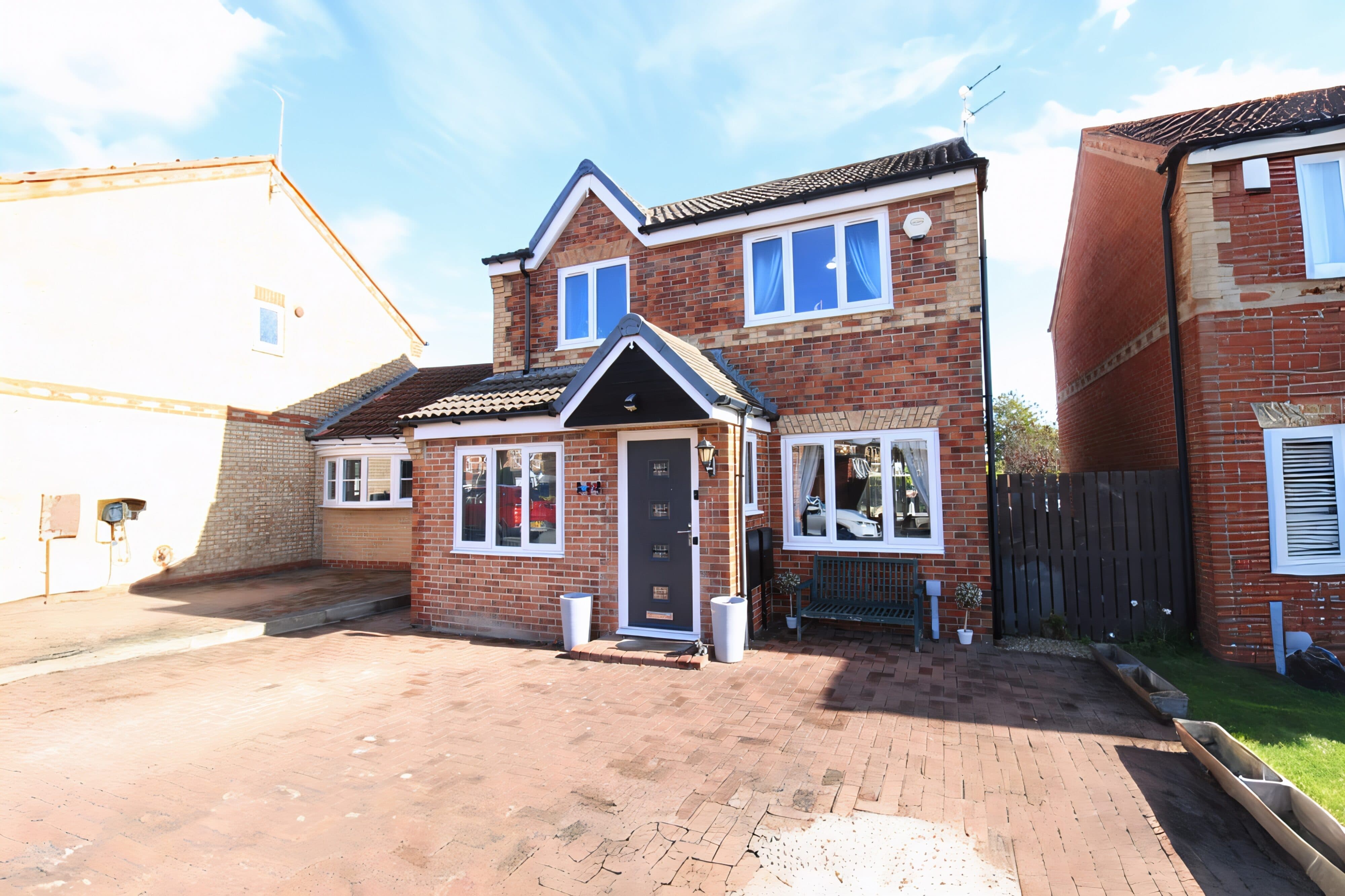 Melville Avenue, Blyth, NE24
